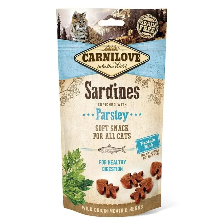 Ласощі Carnilove Cat Semi Moist Snack сардина, петрушка для котів, 50g