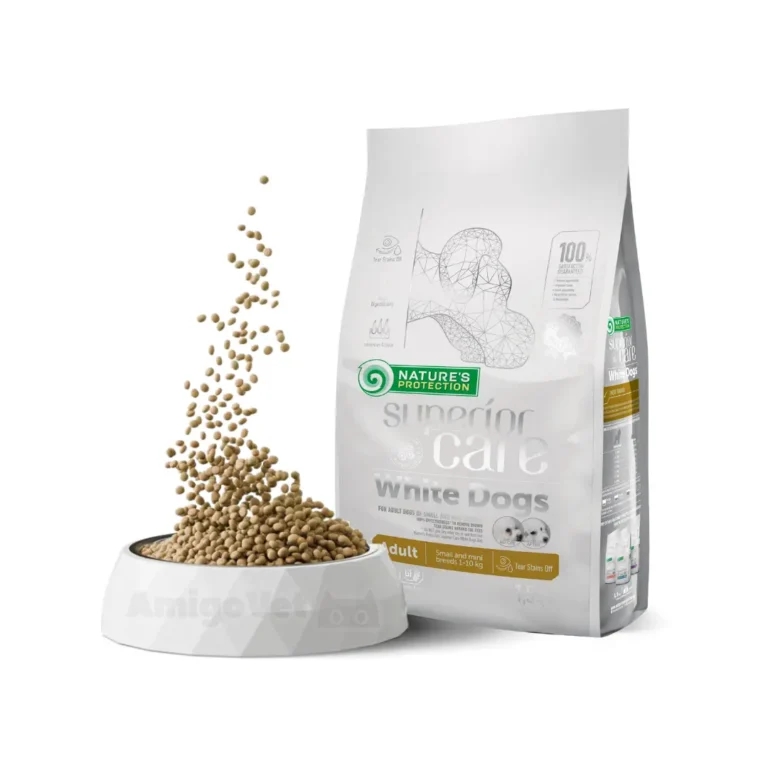Корм для дорослих собак малих порід з білою шерстю White Dogs Superior Care з ягням