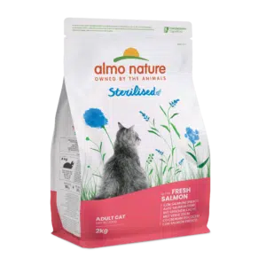 Сухий корм для дорослих стерилізованих котів Almo Nature Holistic Cat зі свіжим лососем