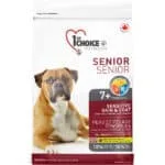 Сухий корм 1st Choice Senior Sensitive Skin & Coat з ягням і рибою для літніх собак