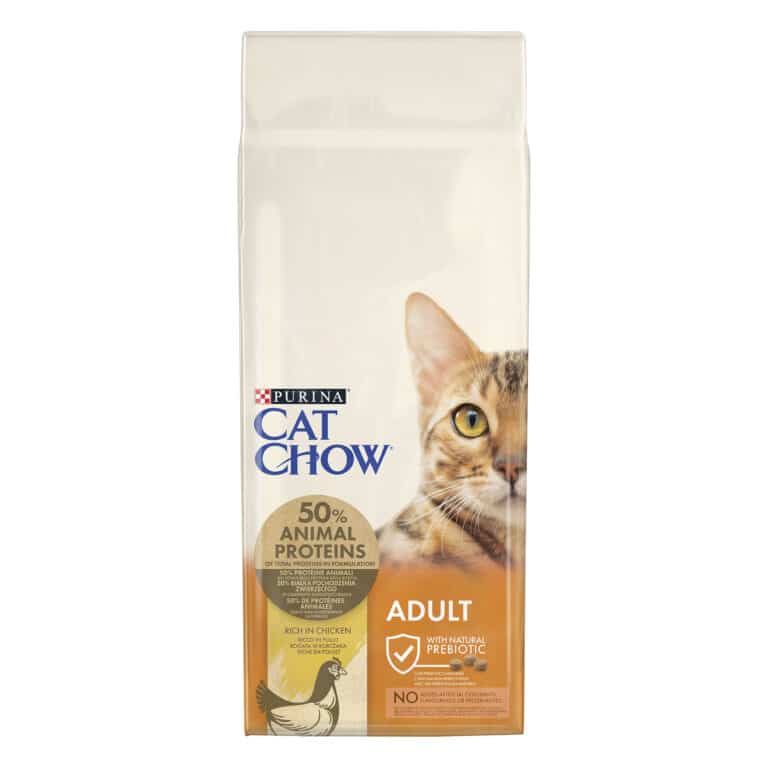 Сухий корм Cat Chow Adult для дорослих котів з куркою, 15 кг