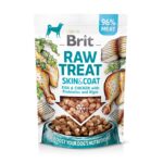 Лиофилизированное лакомство Brit RAW Freeze-Dried Treat & Topper Skin&Coat для кожи и шерсти с рыбой и курицей 40г