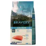 Сухий корм BRAVERY для дорослих собак малих порід з лососем