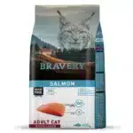 Сухий корм для дорослих стерилізованих котів Bravery з лососем