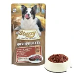 Беззерновий вологий корм для собак Stuzzy Monoprotein Beef with Blueberries з яловичиною та чорницею, пауч 150г