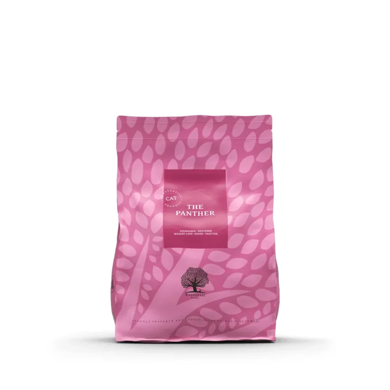 Сухий корм для дорослих та літніх стерилізованих котів ESSENTIAL FOOD THE PANTHER з лососем та білою рибою